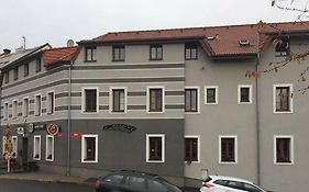 Penzion V Zatáčce